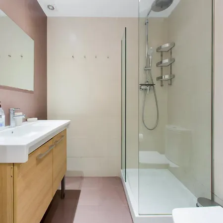4bedroom With Balcony In Ramblas 1 1